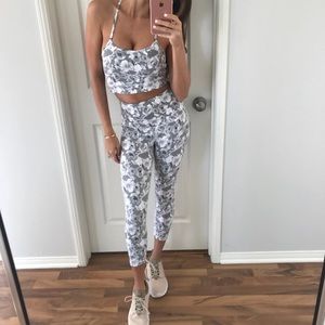 • Reserved • Mrsalliexo Floral Workout Set L